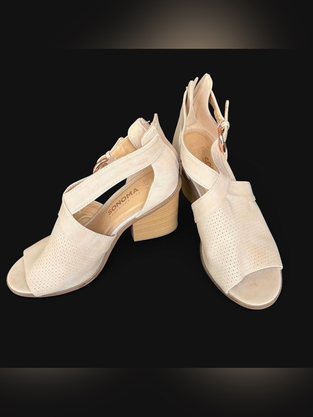 Sonoma light pink Open-Toe Perforated Block Heel Sandals